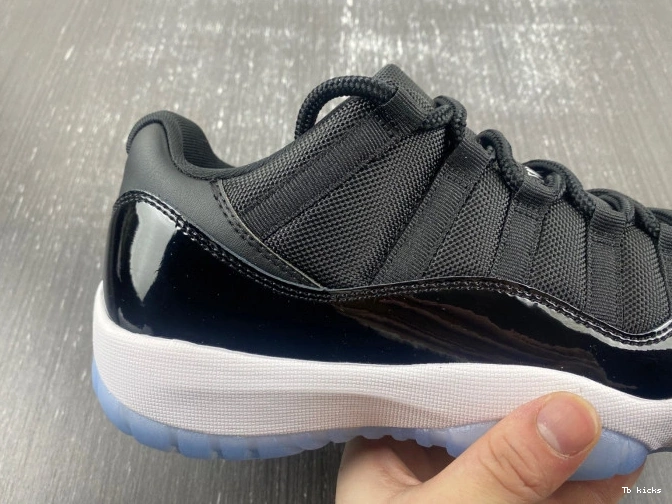 Rep TBK Air Low 11 Jam FV5104-004 Space Jordan 0630